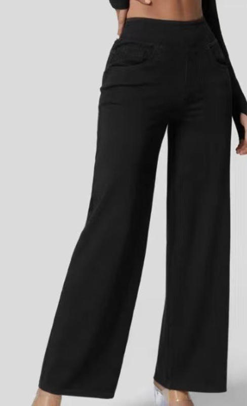 SOLÉNE - RELAXED FIT WIDE-LEG JEANS