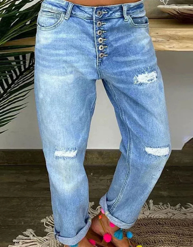 SABRINA - WORN AND BAGGY JEANS