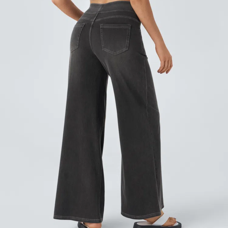 SOLÉNE - RELAXED FIT WIDE-LEG JEANS